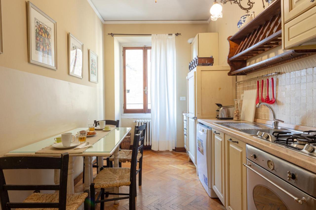Ponte Vecchio Luxury II Apartment Флоренция Екстериор снимка